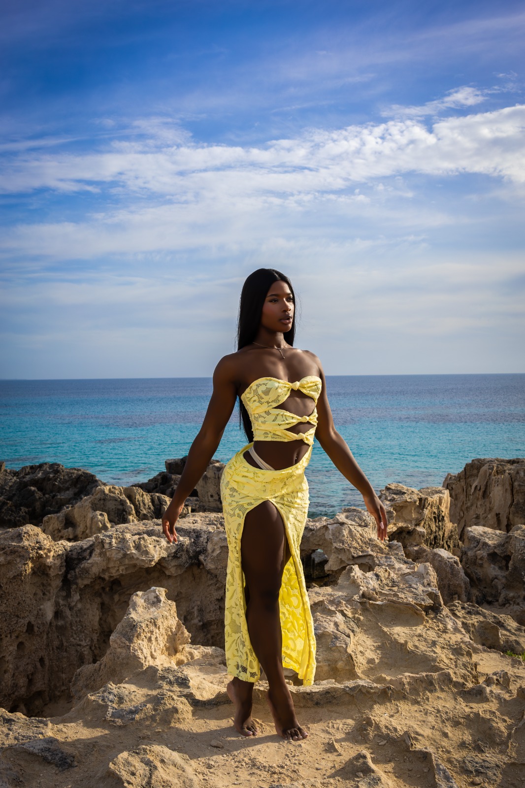 Escort - CLOE - Ibiza Tops